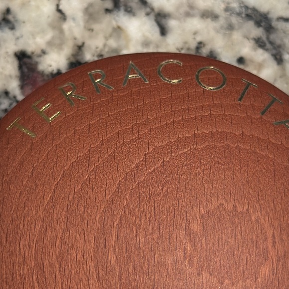 Guerlain RARE Terracota Bronzer LIMITED EDITION w/ Rare Wood - Picture 7 of 9